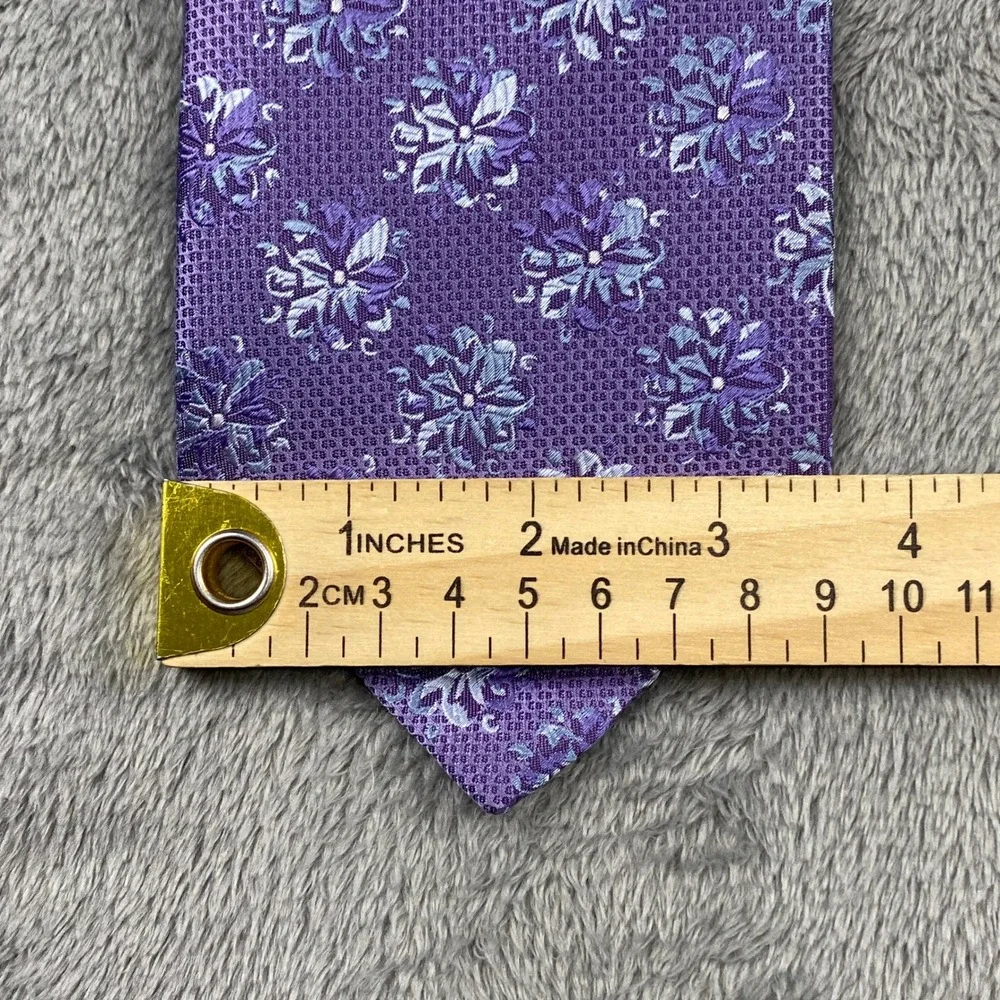 Tommy Bahama Tie Men OS Purple Floral Jacquard 100% Silk Made in Italy Hand Sewn